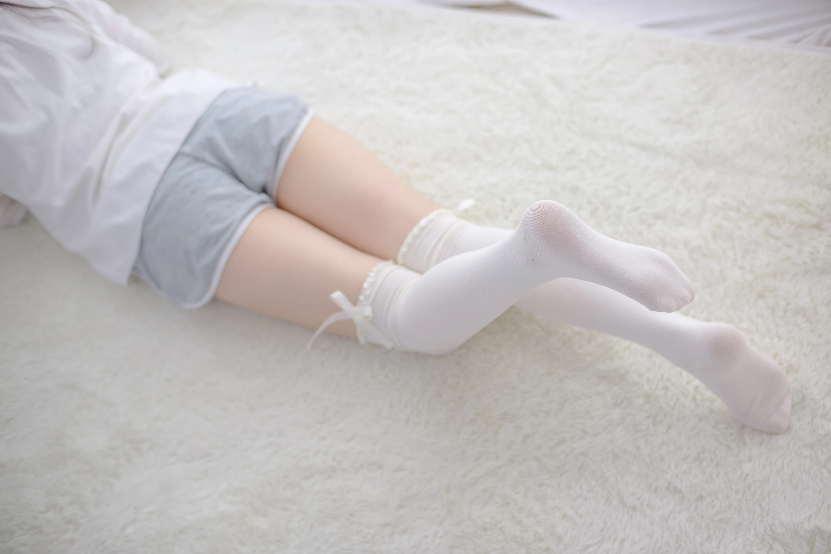 森萝财团 [R15-016] 萝莉蕾丝梦 [95P]插图5